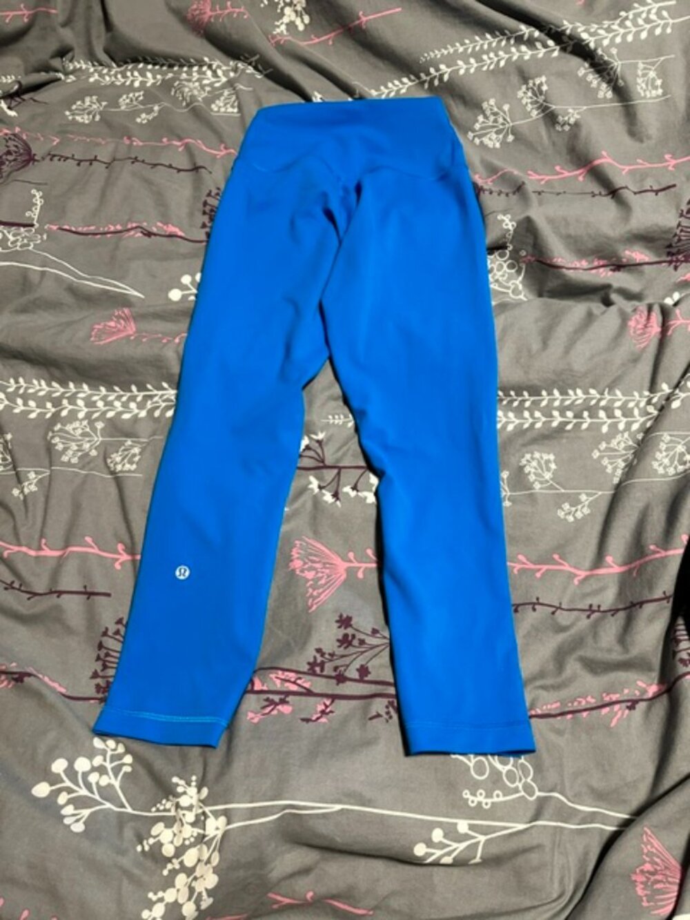 Lululemon Wunder train tights size 6 poolside blue
